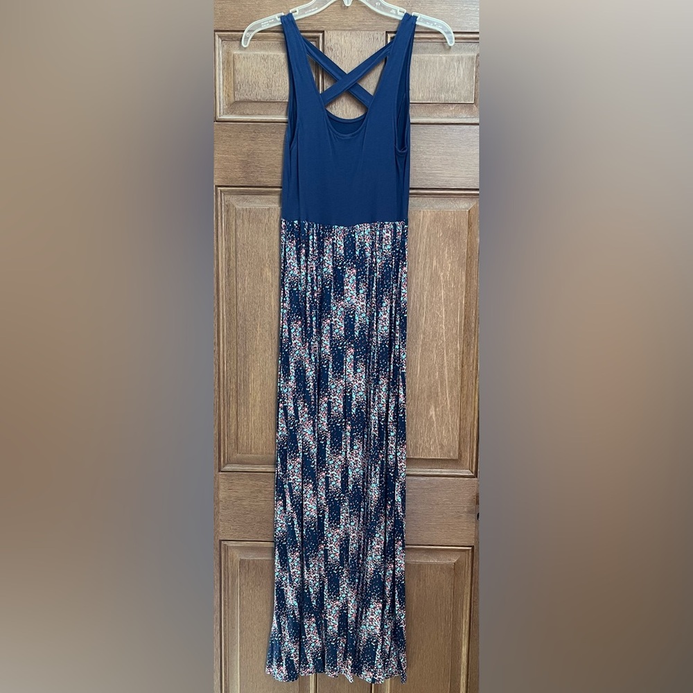Mudd Multicolor Maxi Dress (Navy and Floral)